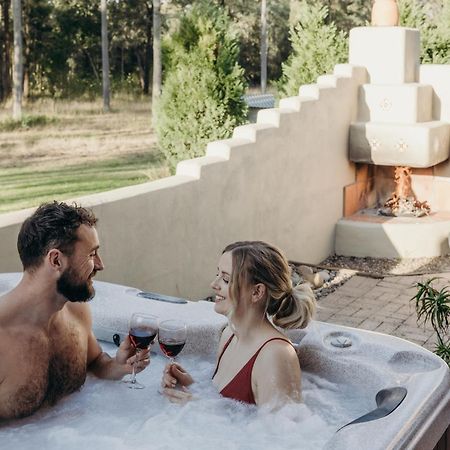Casa La Vina Pokolbin - Romantic Villas With Outdoor Hot Tubs And Fireplaces Eksteriør billede