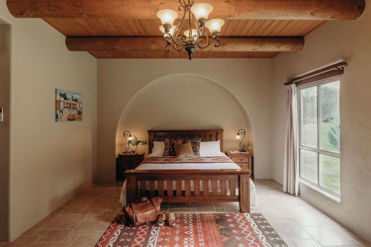Casa La Vina Pokolbin - Romantic Villas With Outdoor Hot Tubs And Fireplaces Eksteriør billede