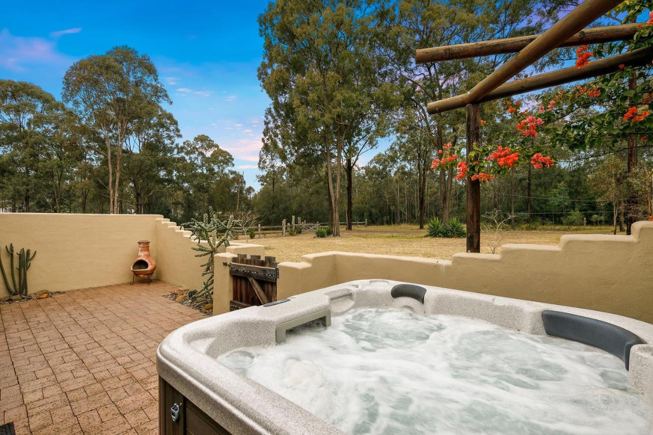 Casa La Vina Pokolbin - Romantic Villas With Outdoor Hot Tubs And Fireplaces Eksteriør billede