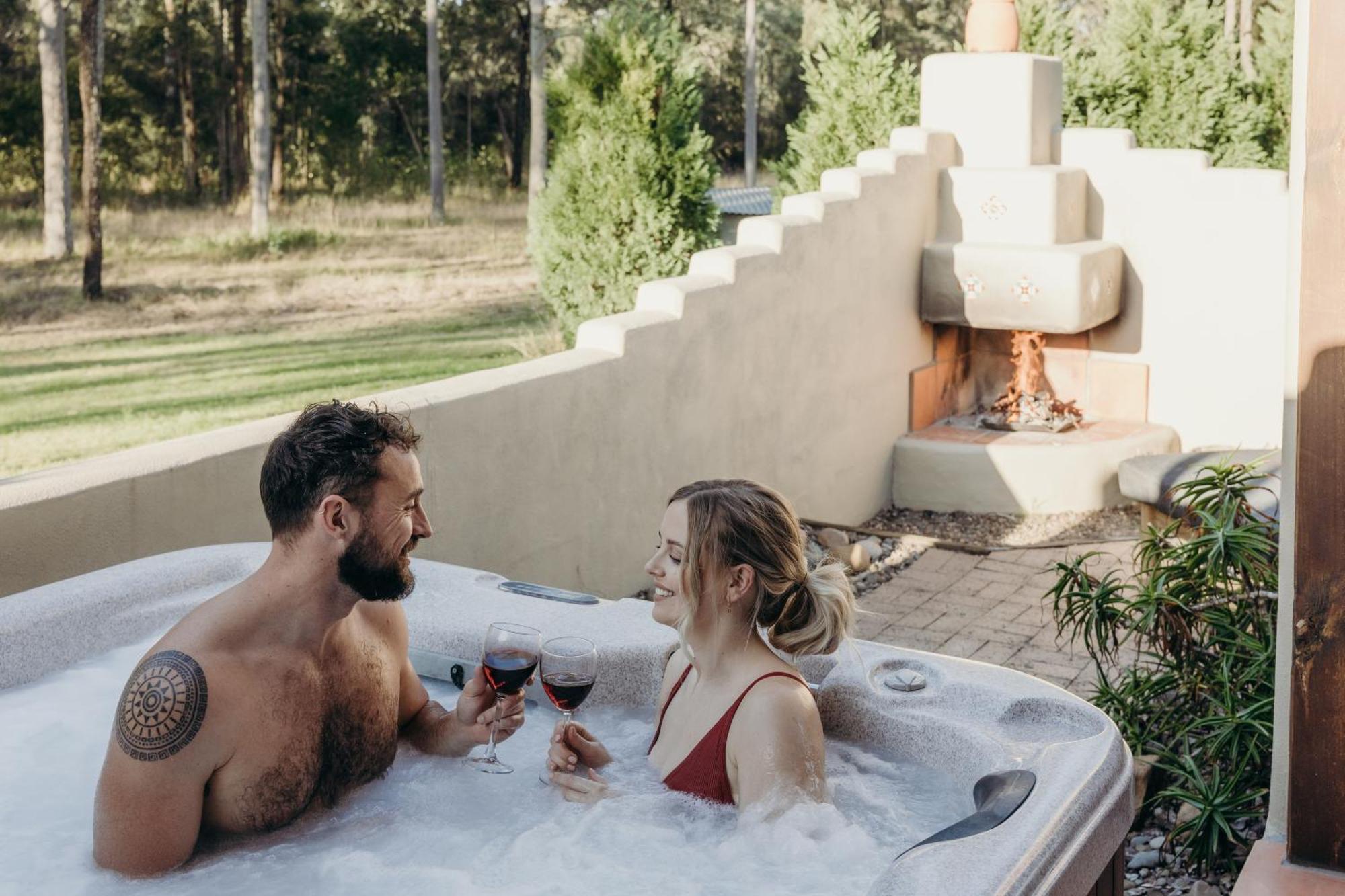 Casa La Vina Pokolbin - Romantic Villas With Outdoor Hot Tubs And Fireplaces Eksteriør billede